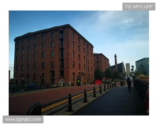 利物浦城市魅力与足球文化交织的历史传承与现代发展探索