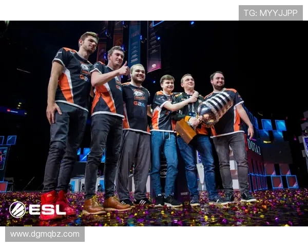 DOTA2战术解析：深入探讨V5战队的进攻策略与团队协作