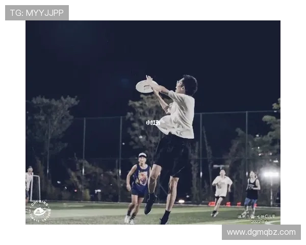 深圳飞盘队盯防策略分析与比赛表现评估的深度探讨 深圳飞盘队盯防策略分析与比赛表现评估的深度探讨