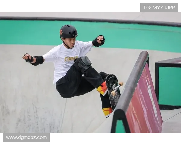 西安滑板队与重庆滑板队对决后的精彩分析与节奏探讨